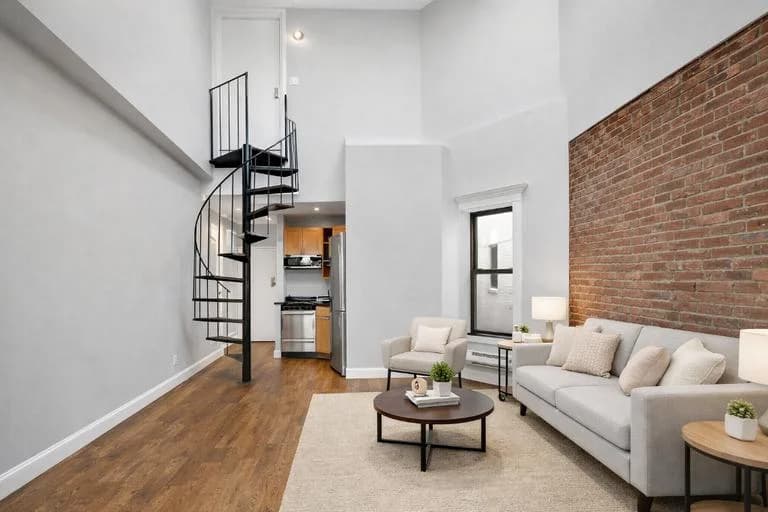 209 East 25 Street #5C, Manhattan, NY 10010 1