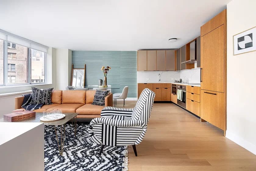 420 East 54 Street #2704, Manhattan, NY 10022 apartment_living_room 1