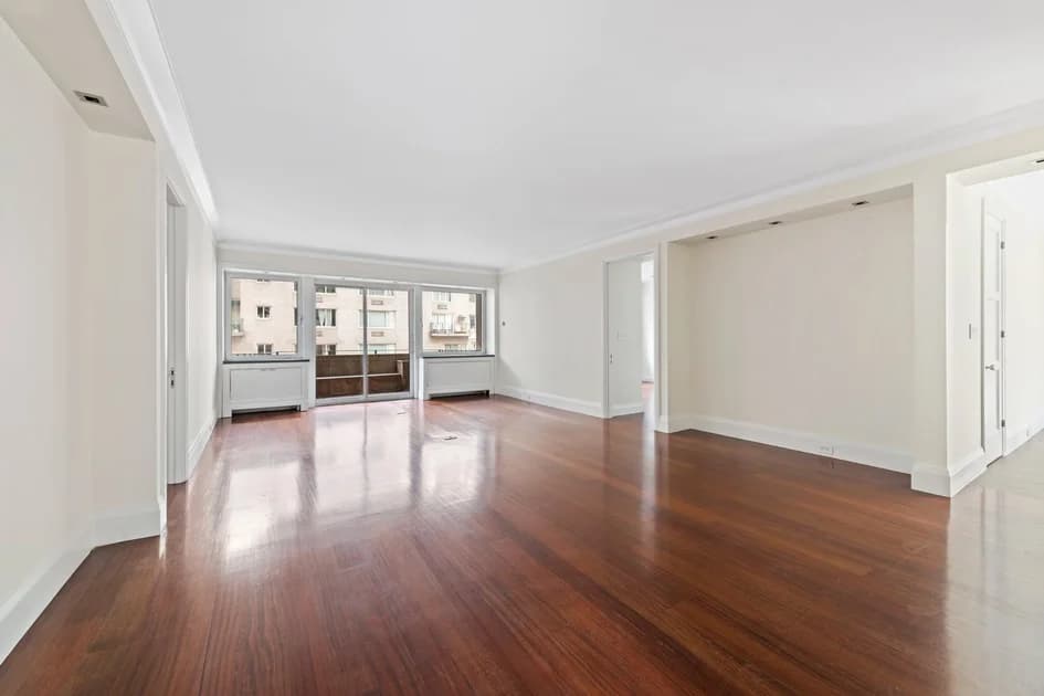 58 W 58 St #7C, Manhattan, NY 10019 apartment_living_room 1
