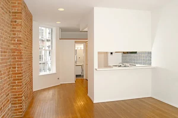 322 East 81 Street #4RW, Manhattan, NY 10028 apartment_kitchen 2