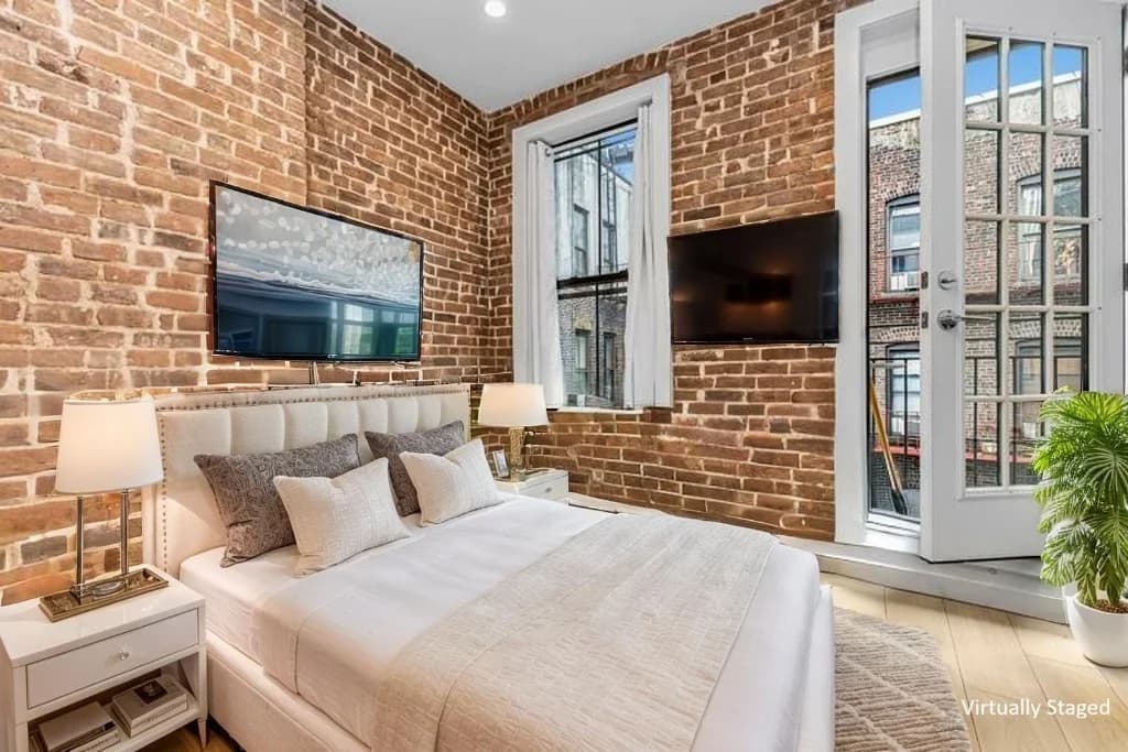 356 West 48 Street #PHC, Manhattan, NY 10036 1