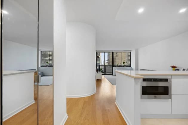 255 East 49 Street #17C, Manhattan, NY 10022 - Image 1