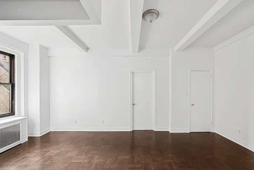 160 West 71 Street #12D, Manhattan, NY 10023 apartment_living_room 1