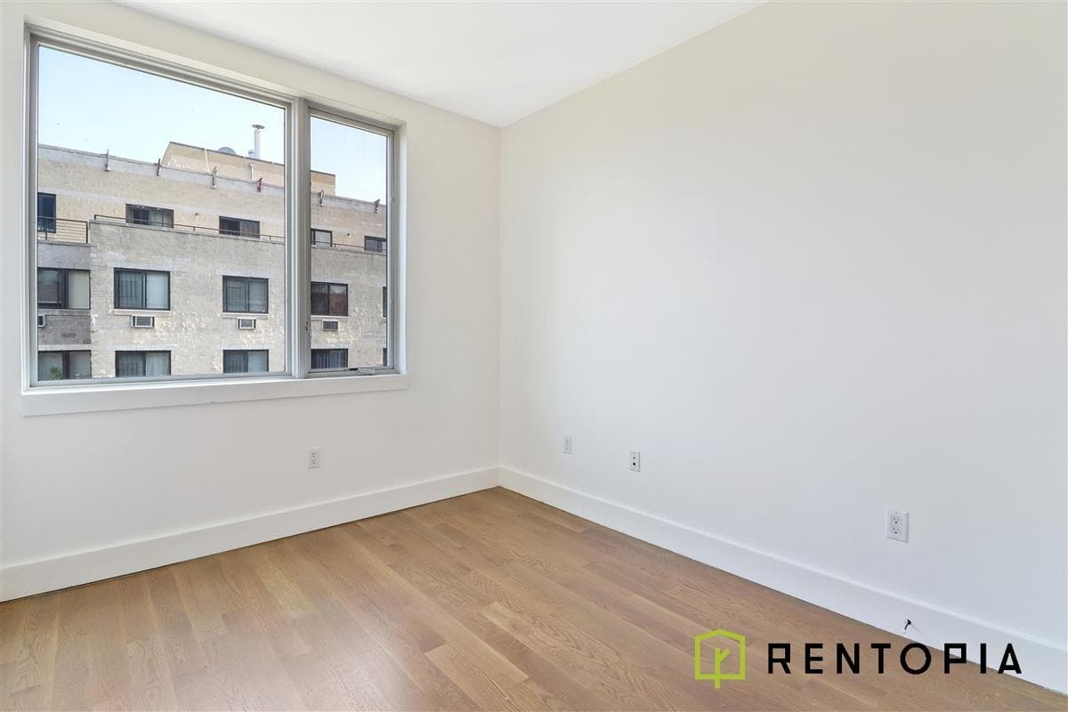 242 Newkirk Avenue #5C, Brooklyn, NY 11230 100
