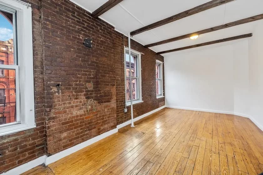 240 Sullivan Street #10, Manhattan, NY 10012 apartment_living_room 1