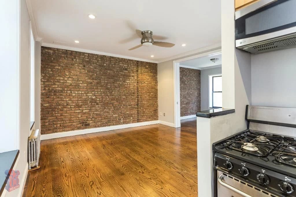 326 East 100 Street #4C, Manhattan, NY 10029 1