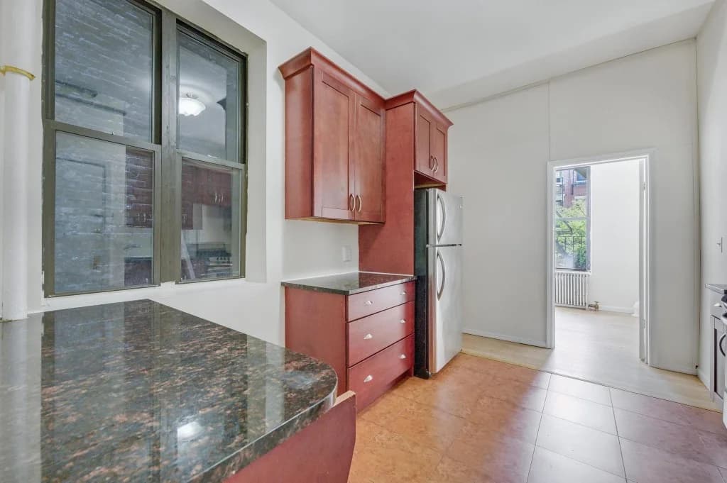 61 E 3 St #3, Manhattan, NY 10003 1