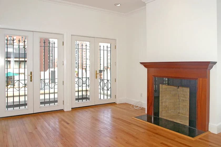 229 East 89 Street #5RWPH, Manhattan, NY 10128 apartment_living_room 1