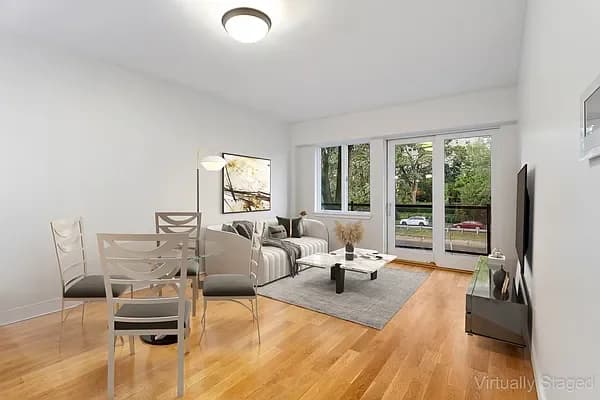 2727 Henry Hudson Parkway West #508, Bronx, NY 10471 apartment_living_room 1