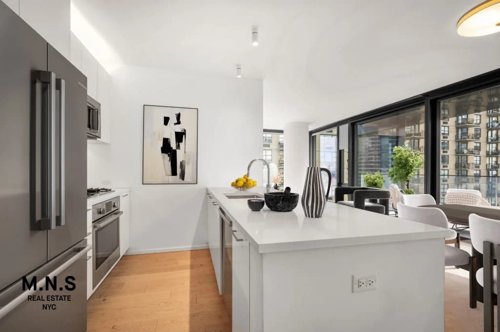 685 1 Ave #11K, Manhattan, NY 10016 1