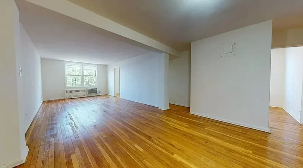 1461 Shore Parkway #3h, Brooklyn, NY 11214 apartment_living_room 1