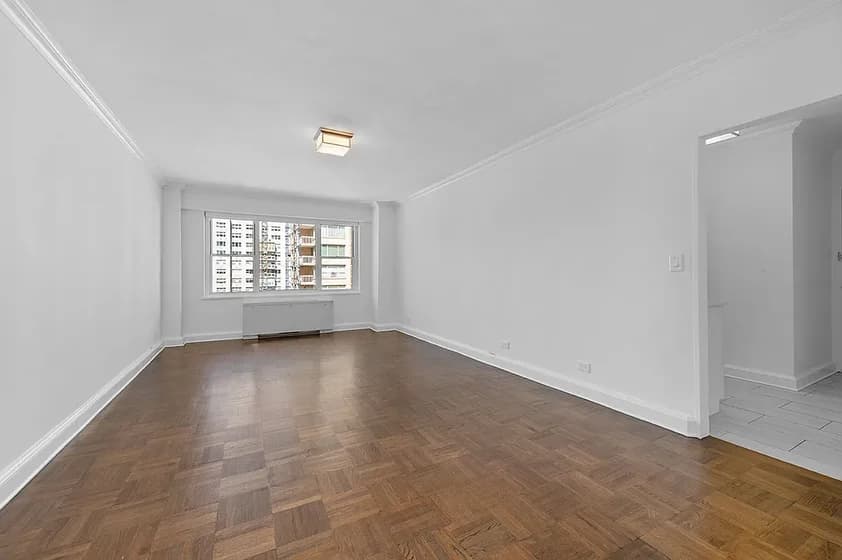215 East 68 Street #11L, Manhattan, NY 10065 apartment_living_room 1