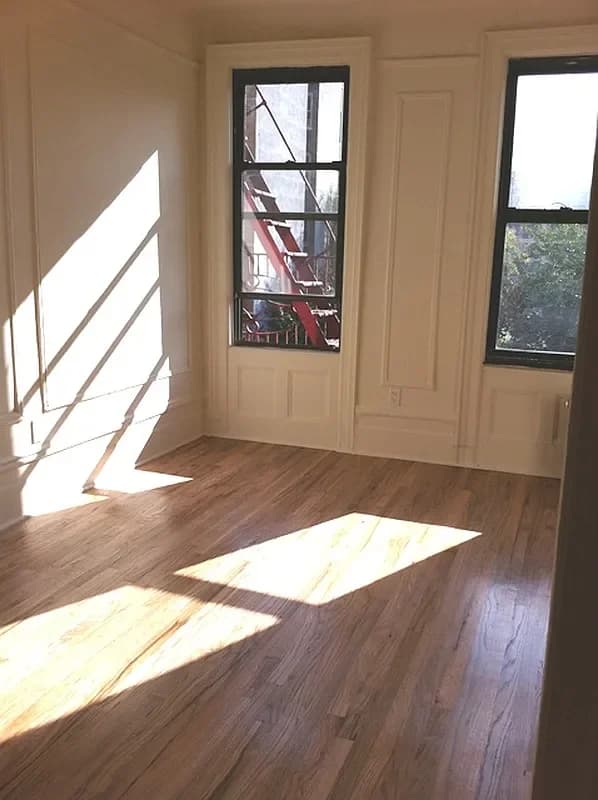 502 Amsterdam Avenue #9, Manhattan, NY 10024 apartment_living_room 1