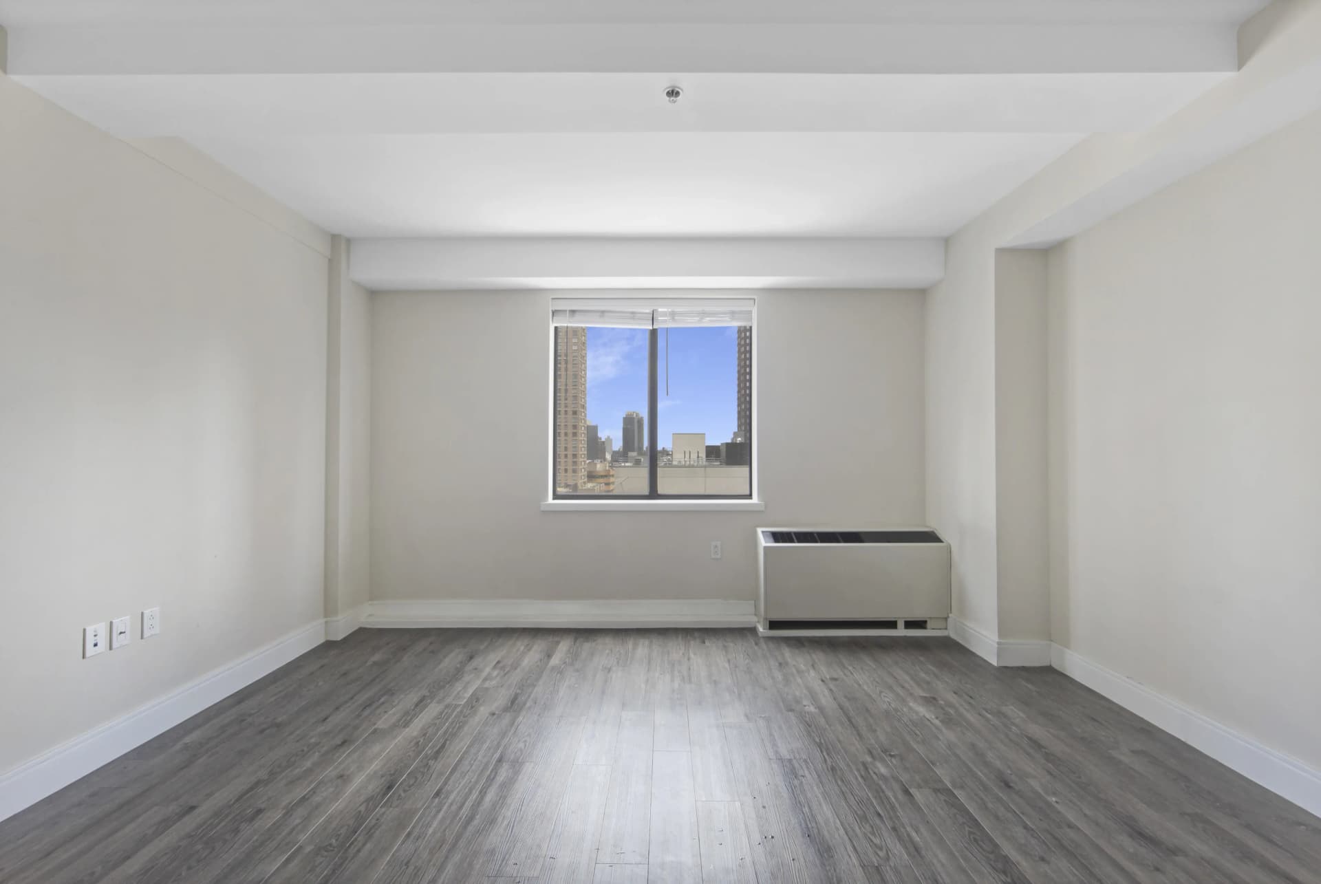 354 East 91 Street #0704, Manhattan, NY 10128 1