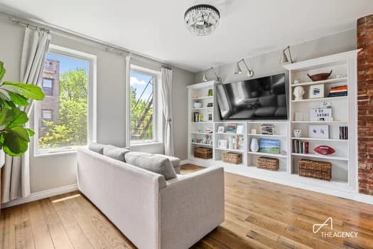 111 South 3 Street #5F, Brooklyn, NY 11249