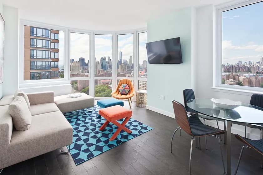 309 Gold Street #21H, Brooklyn, NY 11201 apartment_living_room 1