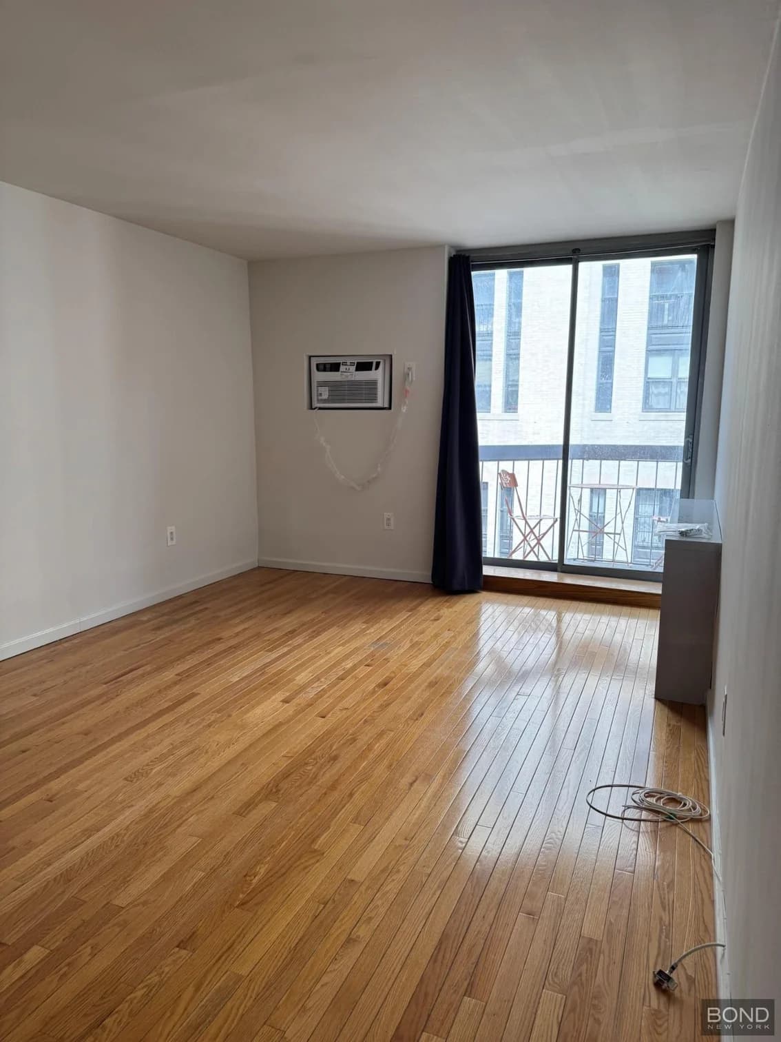 184 Thompson Street #4J, Manhattan, NY 10012 1