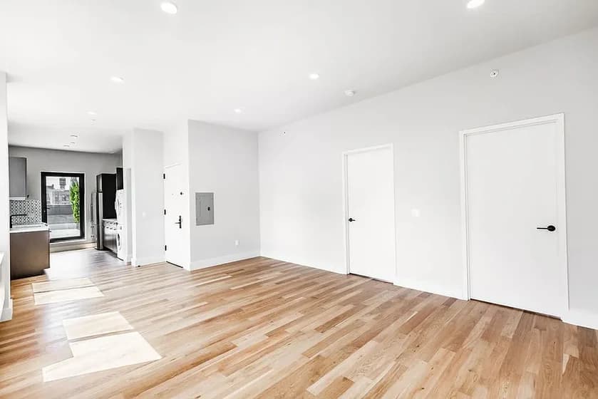 101 East 10 Street #PH1, Manhattan, NY 10003 apartment_living_room 1