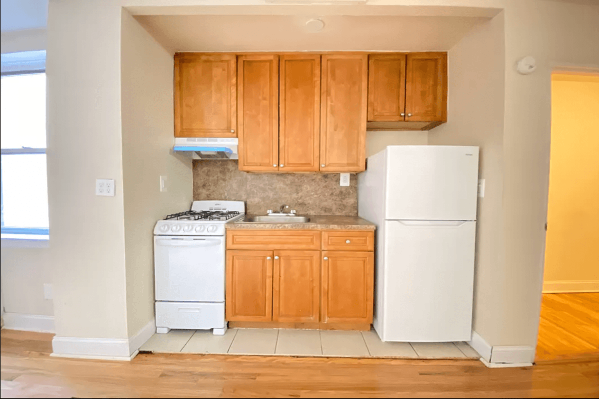 143-16 Barclay Avenue #1C, Queens, NY 11355