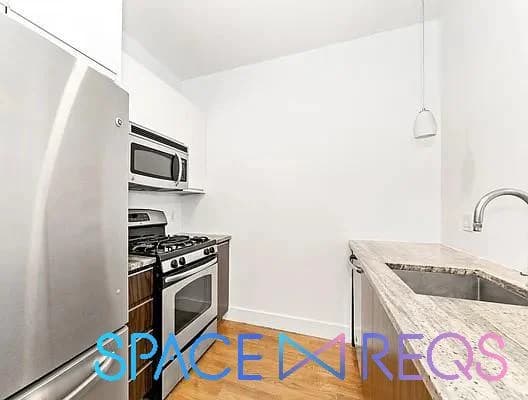 836 Bergen Street #401, Brooklyn, NY 11238 apartment_kitchen 1
