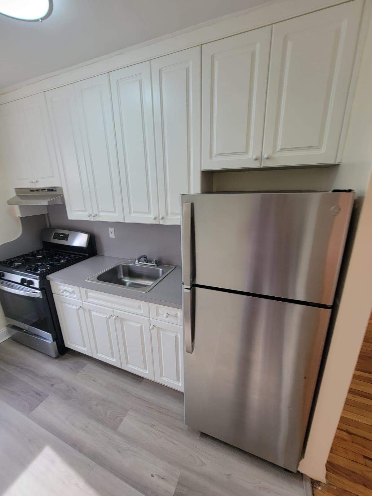 2632 West 2 Street #3E, Brooklyn, NY 11223 100