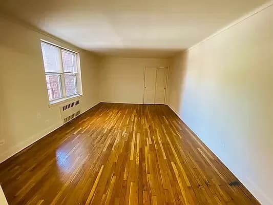 86-75 Midland Parkway #1U, Queens, NY 11432 apartment_living_room 1