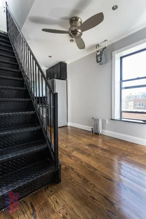 212 East 105 Street #21, Manhattan, NY 10029 apartment_living_room 1