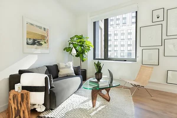 445 West 35 Street #7-E, Manhattan, NY 10018 apartment_living_room 1