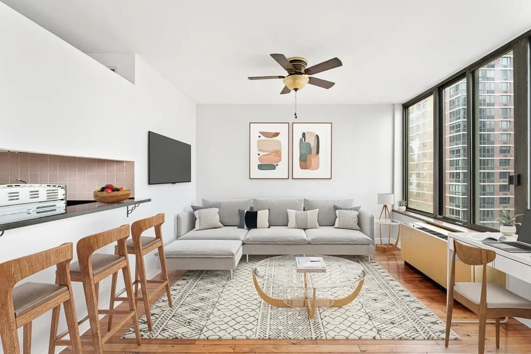 300 East 93 Street #17C, Manhattan, NY 10128 1