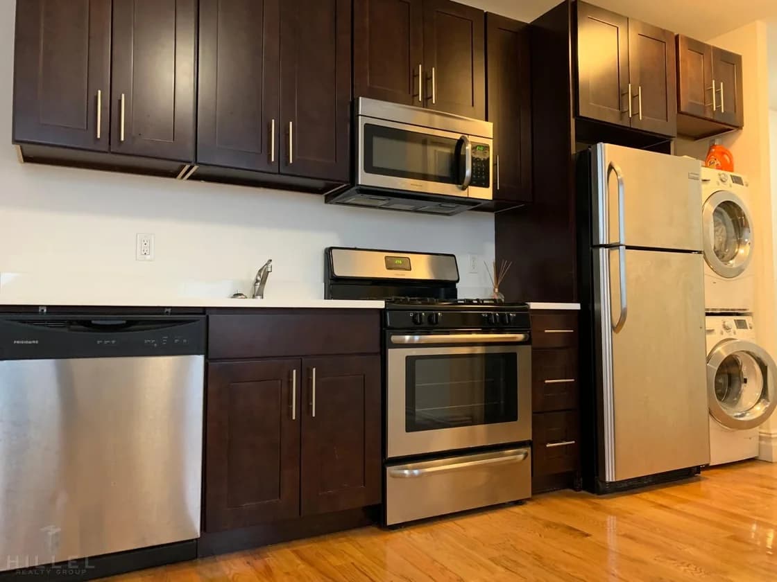 23-15 30 Avenue #A4, Queens, NY 11102 1