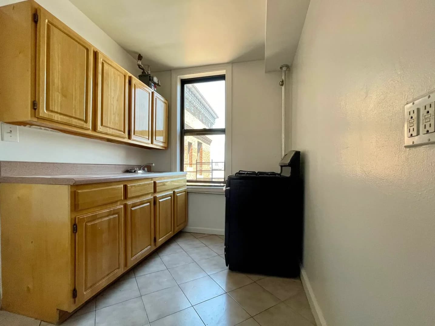 500 W 140 St #7-C, Manhattan, NY 10031 apartment_kitchen 1