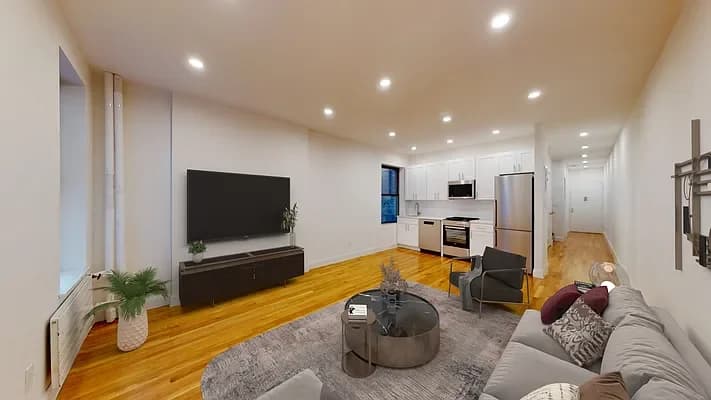 226 E 87 St #4B, Manhattan, NY 10028 apartment_living_room 1
