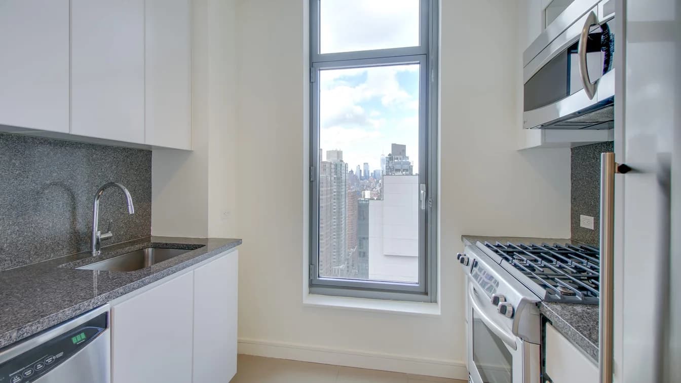 105 West 29 Street #35J, Manhattan, NY 10001 1