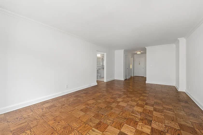 211 East 70 Street #15D, Manhattan, NY 10021 apartment_living_room 1