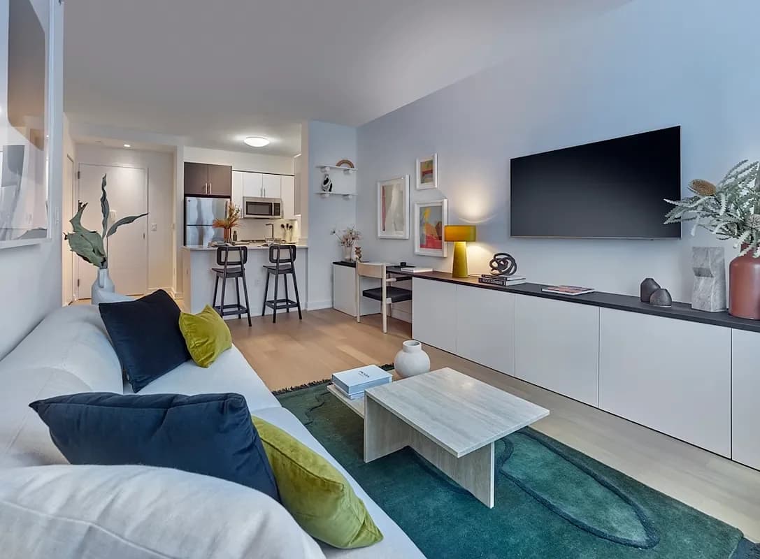 AltaLIC 29-22 Northern Boulevard #809, Queens, NY 11101 apartment_living_room 1