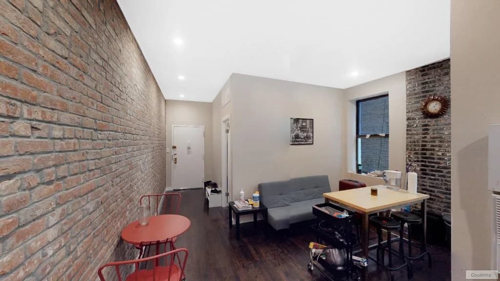 245 West 113 Street #1B, Manhattan, NY 10026 apartment_living_room 1
