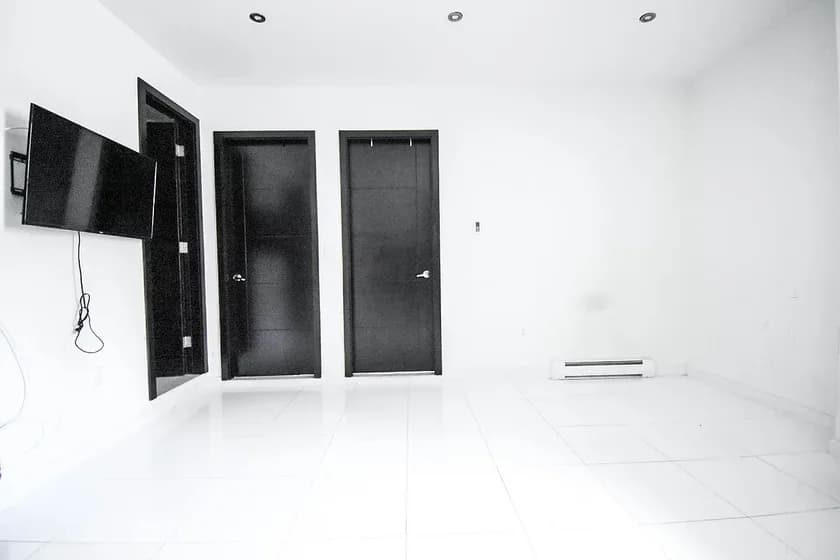 9 West 110 Street #42, Manhattan, NY 10026 apartment_living_room 1