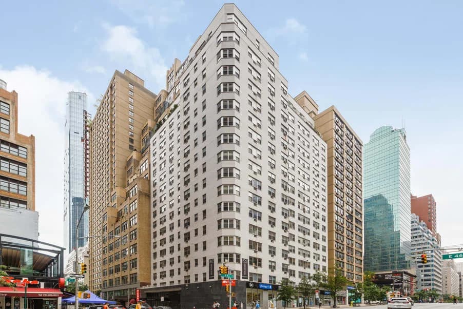 300 East 46 Street #03K, Manhattan, NY 10017 1