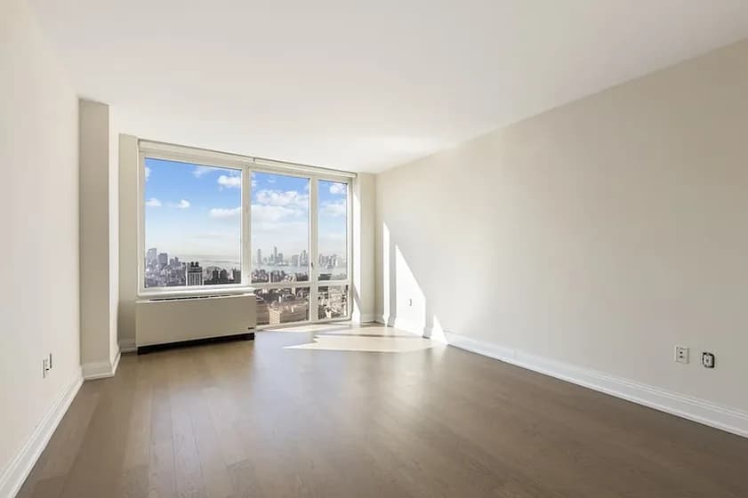 125 W 31 St #53G, Manhattan, NY 10001 apartment_living_room 1