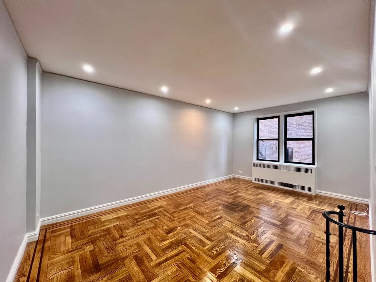 729 West 186 Street #5D, Manhattan, NY 10033 1