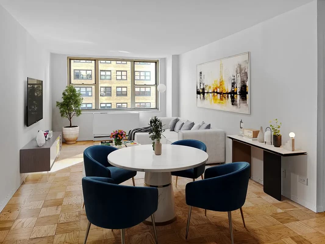 154 East 29 Street #208, Manhattan, NY 10016 apartment_living_room 1
