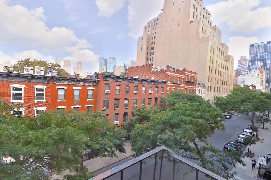 290 West 12 Street #6, Manhattan, NY 10014 apartment_balcony 1