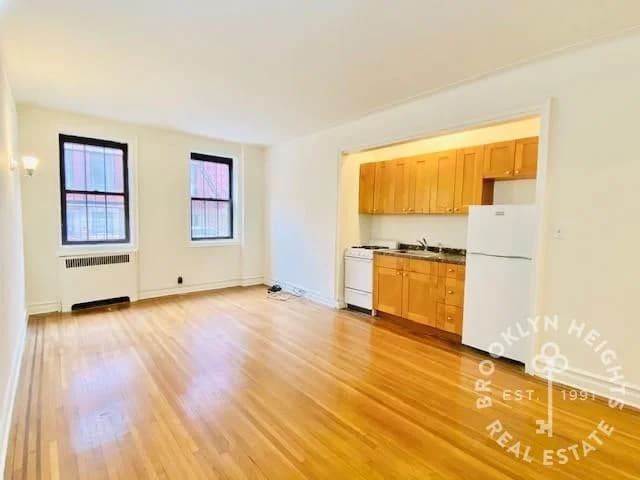 200 Clinton Street #1D, Brooklyn, NY 11201 1