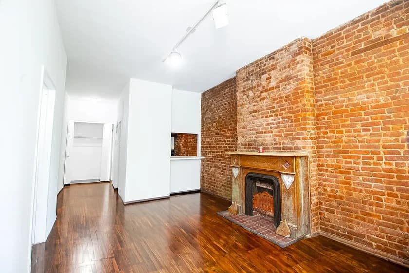 457 West 43 Street #3F, Manhattan, NY 10036 apartment_living_room 1