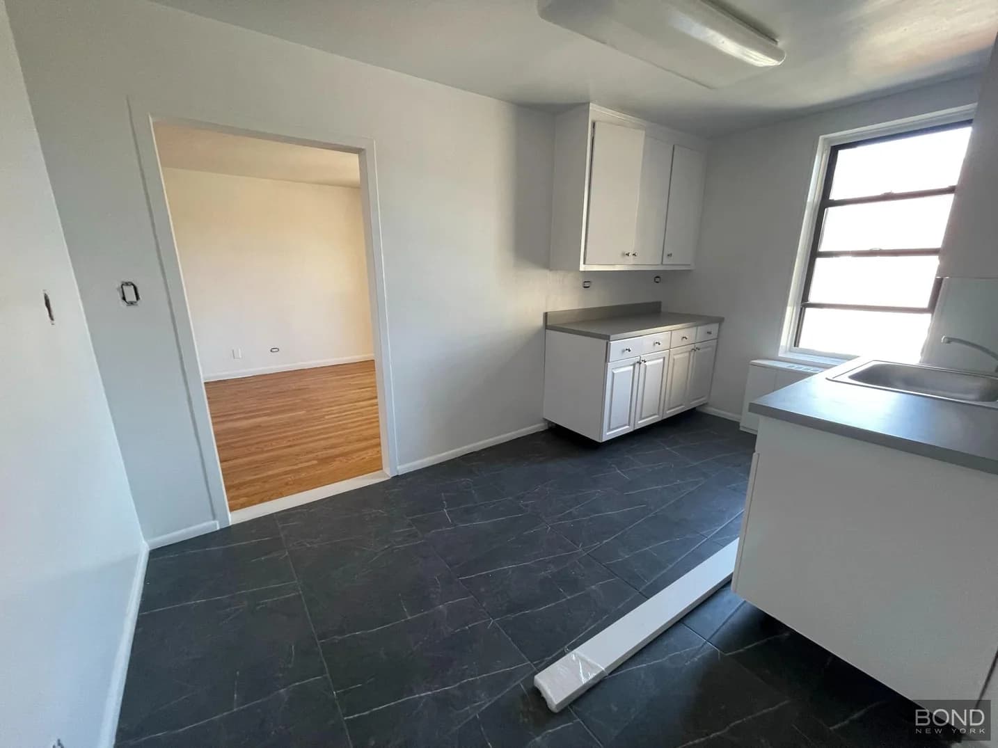 23-35 Broadway #3G, Queens, NY 11106 1