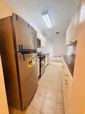 427 Ft Washington Avenue #4C, Manhattan, NY 10033 apartment_kitchen 1