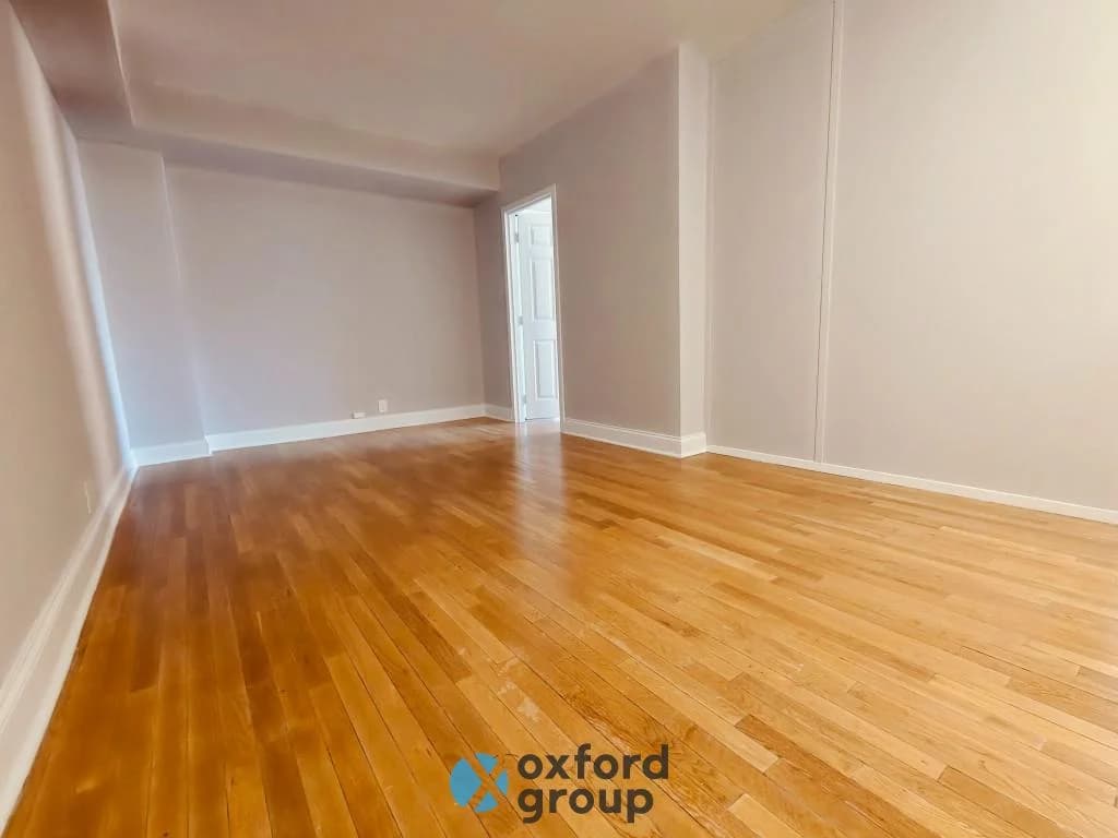 Embassy House 301 East 47 Street #17O, Manhattan, NY 10017 1