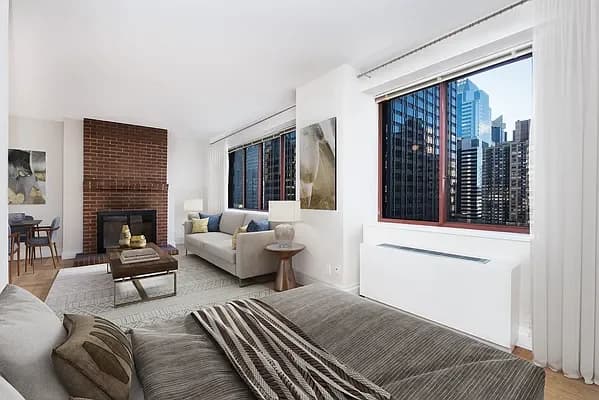 260 West 52 Street #06L, Manhattan, NY 10019 apartment_living_room 1