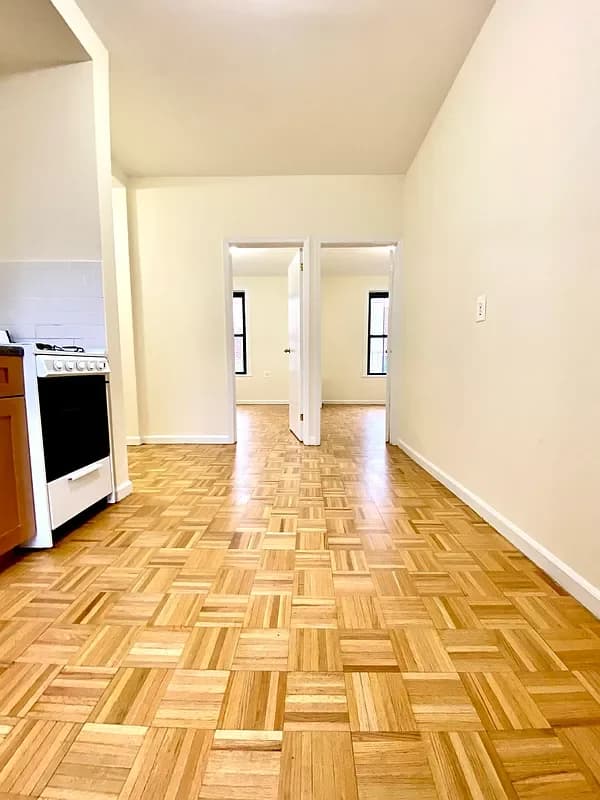 305 East 78 Street #4RE, Manhattan, NY 10075 apartment_living_room 1