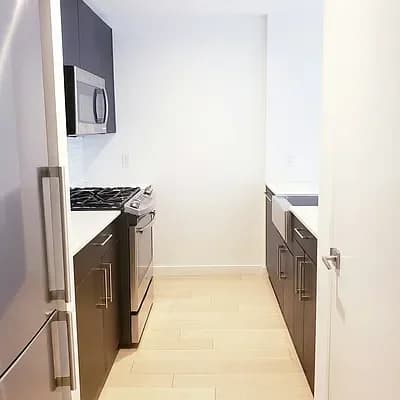 535 West 43 Street #NORTH6G, Manhattan, NY 10036